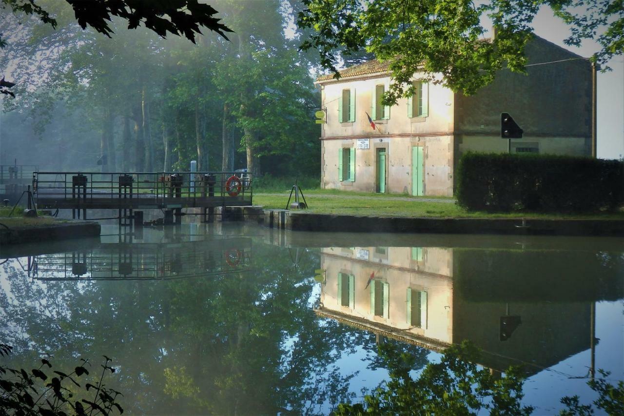 La Bonne Planque - Maison Eclusiere De La Domergue Canal Du Midi Mas-Saintes-Puelles 외부 사진